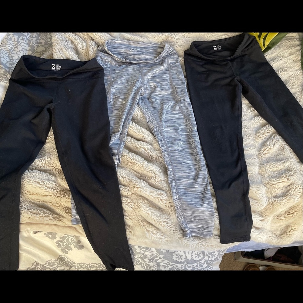 Like new. Lot of 3 Z by Zella girls 8/10